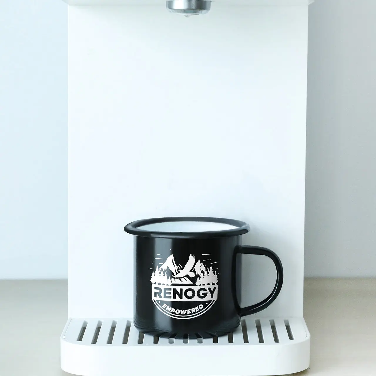 Renogy Enamel Coffee Mug - Image 4